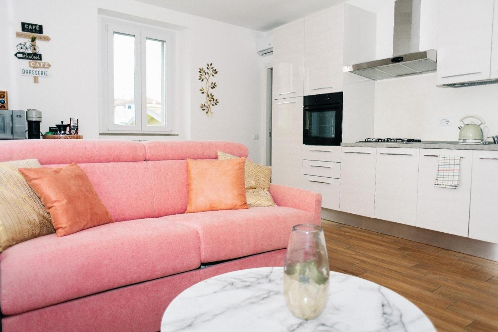 Lora Diamond Suite ,Free Parking, Self Check In,3 Como Buitenkant foto